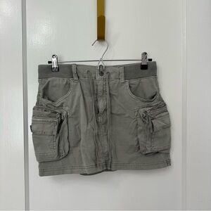 American Eagle Cargo Skort | Army Green | Size 6 Long